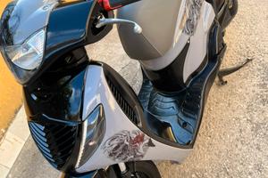 sh 125