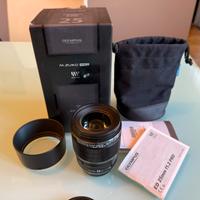 Olympus M.Zuiko ED 25mm f/1.2 Pro