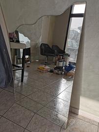 Specchio ondulato senza cornice