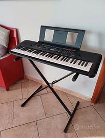 Tastiera Yamaha SPR-E253