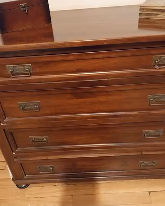 Cassettiera in legno massello