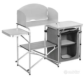 Cucina da campeggio pieghevole con ripiani