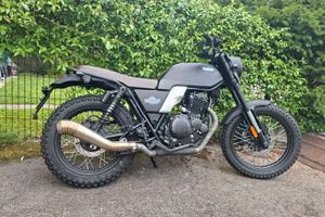 Brixton Felsberg 250-SCRAMBLER-NERA OPACA