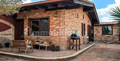 Villa indipendente a Elmas