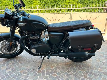 Triumph bonneville