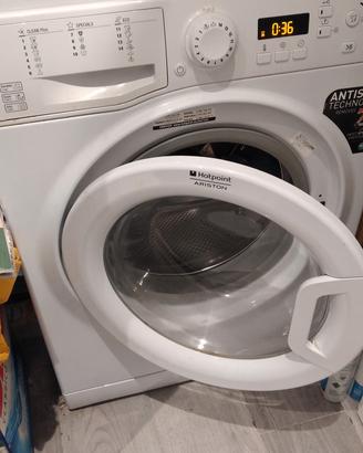 LAVATRICE HOTPOINT ARISTON 8KG SEMINUOVA 