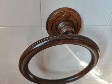 3 porta asciugamani in legno