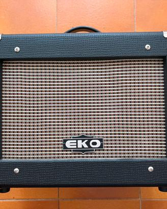 Chitarra elettrica con amplificatore