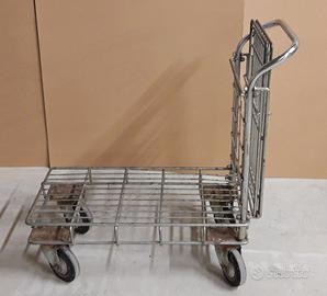 Carrello in filo metallico a 4 ruote girevoli