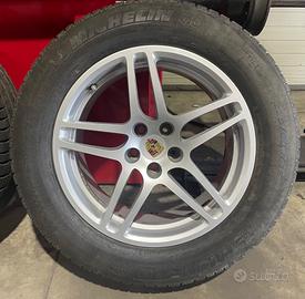 Ruote Porsche Macan 18