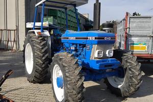 Trattore Ford 7610