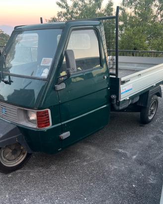 Ape tm cassone 220 benzina unico proprietario