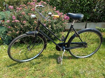 Bicicletta Atala donna freni a bacchetta