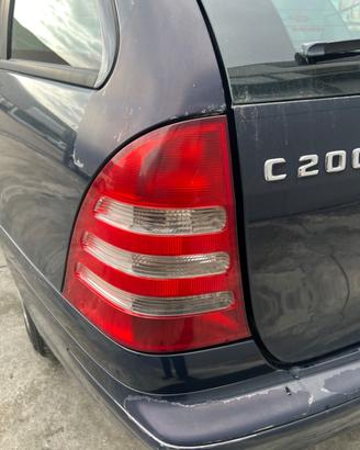 Fanale posteriore sx Mercedes c220 w203