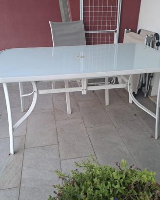 TAVOLO BIANCO + 2 SEDIE