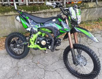 NEW PIT BIKE PRO 125cc 17/14 BLACK/GREEN CON FARO