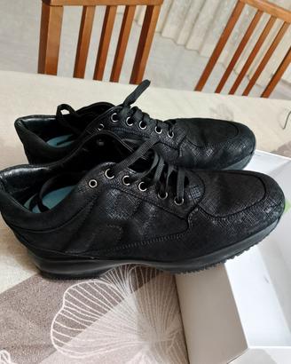Hogan sneakers 