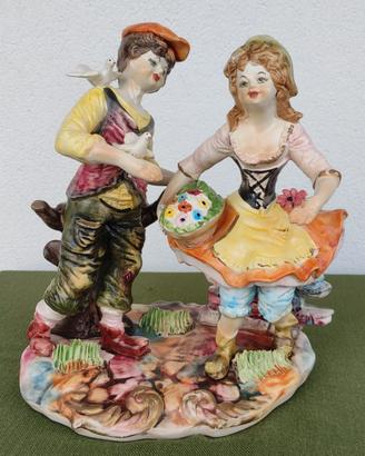 Grande Gruppo Scultoreo in Porcellana Capodimonte 