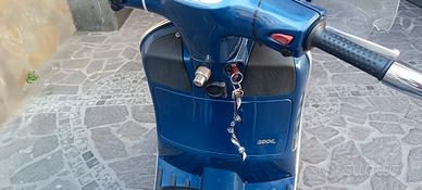 Vespa 200L del 2005