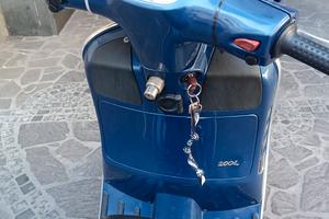 Vespa 200L del 2005