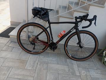 Megamo West 15 Carbon (Modello 2024)