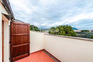 TRILOCALE A DUE PASSI DAL MARE