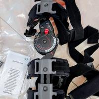 Tutore Donjoy per ginocchio.