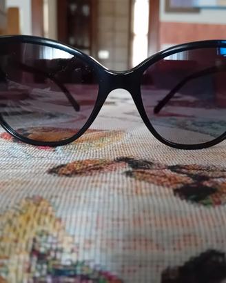 Vendere occhiali da sole burberry
