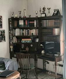 libreria e scrivania 