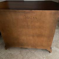 mobiletto in legno con cassetti