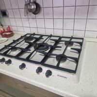 piano cottura Ariston 65 cm 5 fuochi