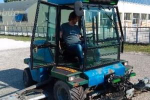 Trattorino tagliaerba elicoidale 4x4 idrostatico