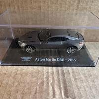 aston martin db 11  prodotto nuovo