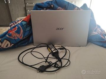 PC Acer Aspire 1 