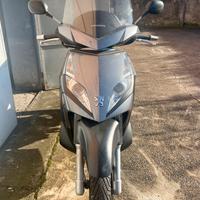 Scooter Peugeot geopolis 400