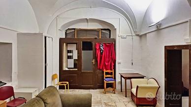 Appartamento a Castellana Grotte, 7 locali