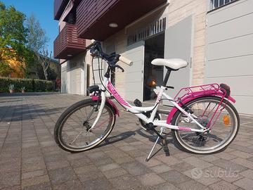 Bicicletta bambina con ruote 20"