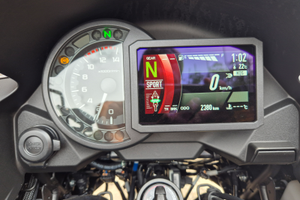 Kawasaki Versys 1100