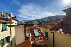 3 LOCALI A BORDIGHERA