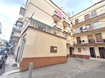 Appartamento di 70 m² con 3 locali e box auto a No