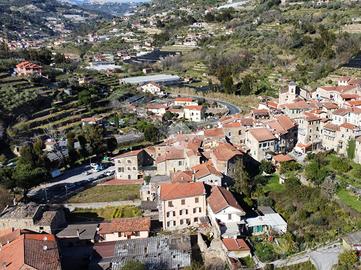 3 LOCALI A VALLECROSIA