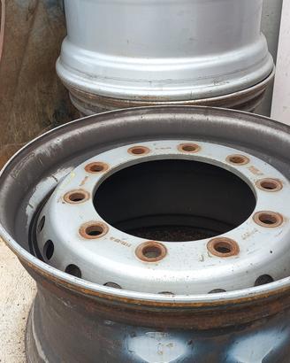 Cerchi in ferro 22.5 per semirimorchio 
