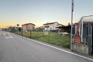 TER. RESIDENZIALE A MORENGO