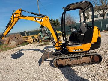 Miniescavatore JCB