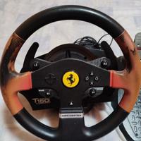 Volante e pedaliera Thrustmaster t150