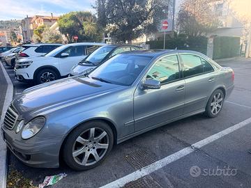 auto Mercedes elegante 2000 metano/benzina 