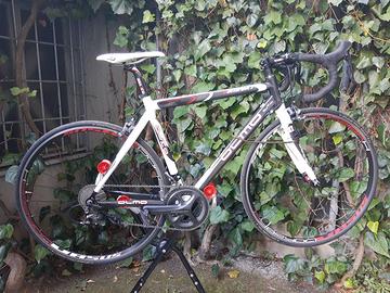 Bici da corsa Olmo