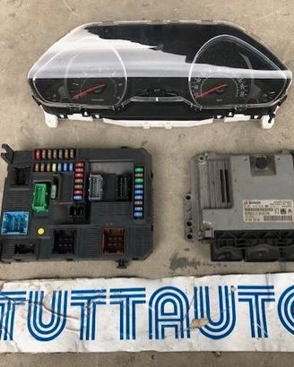 Body computer Peugeot 208 2012 1398cc TD 8H01