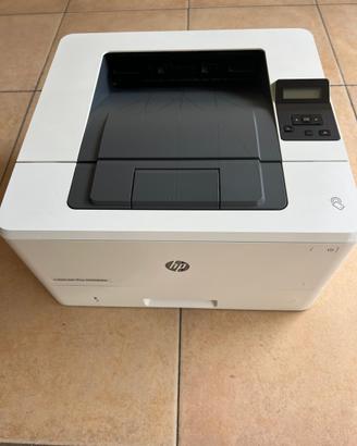 Stampante HP LaserJet Pro M402dw