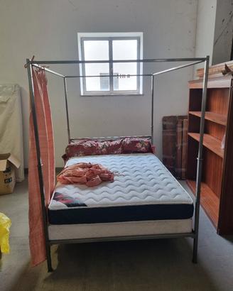 letto a baldacchino artigianale